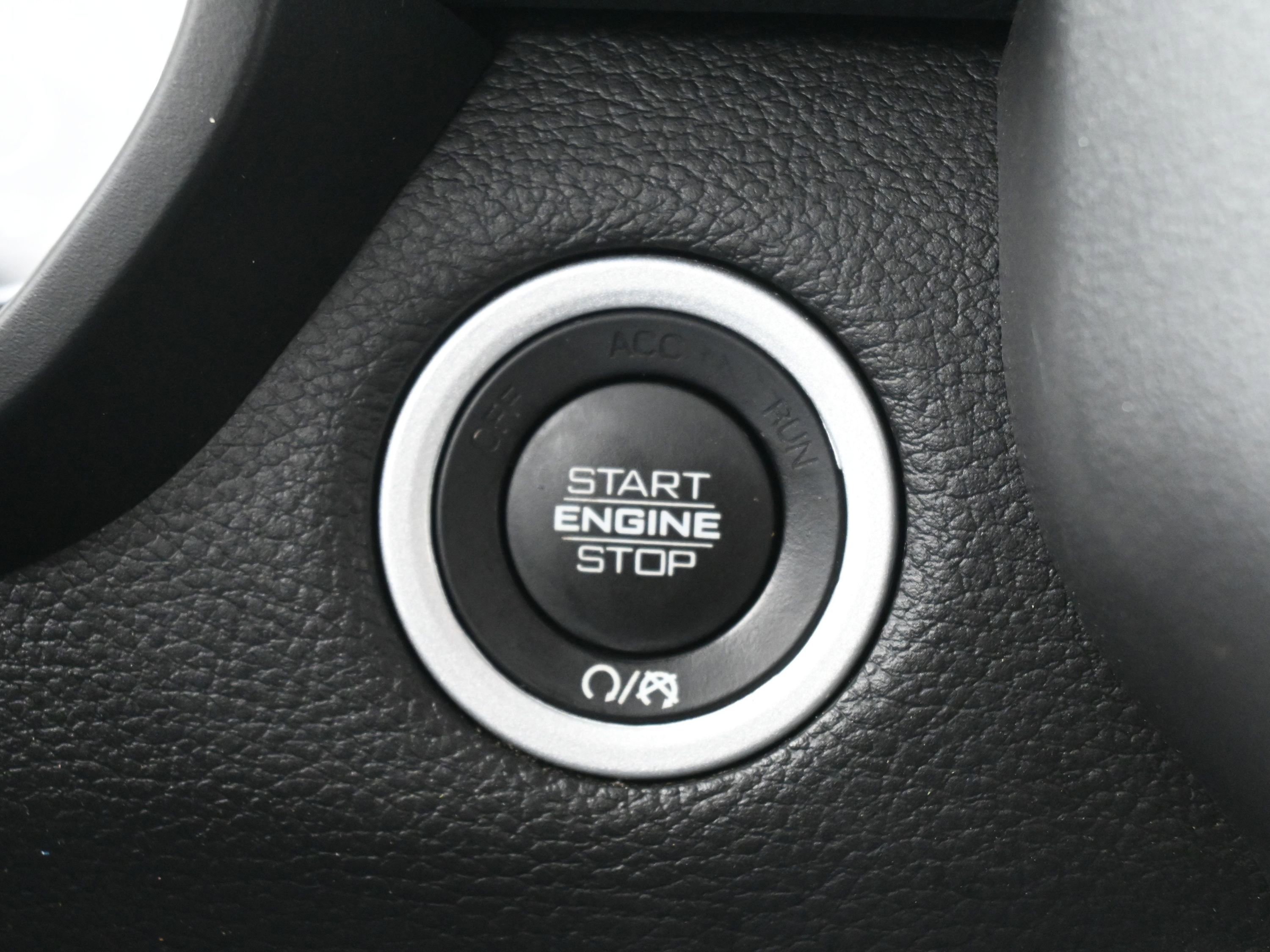 Used 2023 RAM 1500 Laramie image 23