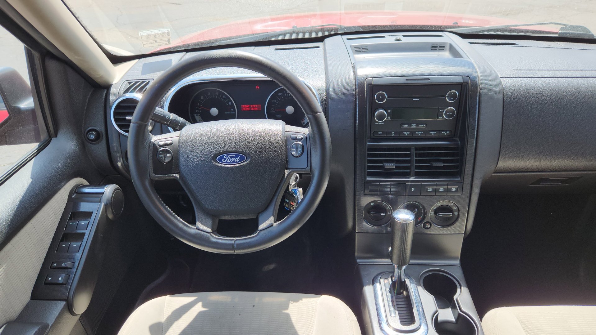 Used 2008 Ford Explorer XLT AWD/4WD image 25