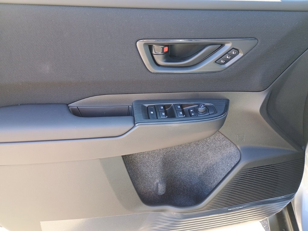 New 2026 Subaru Outback Limited image 8