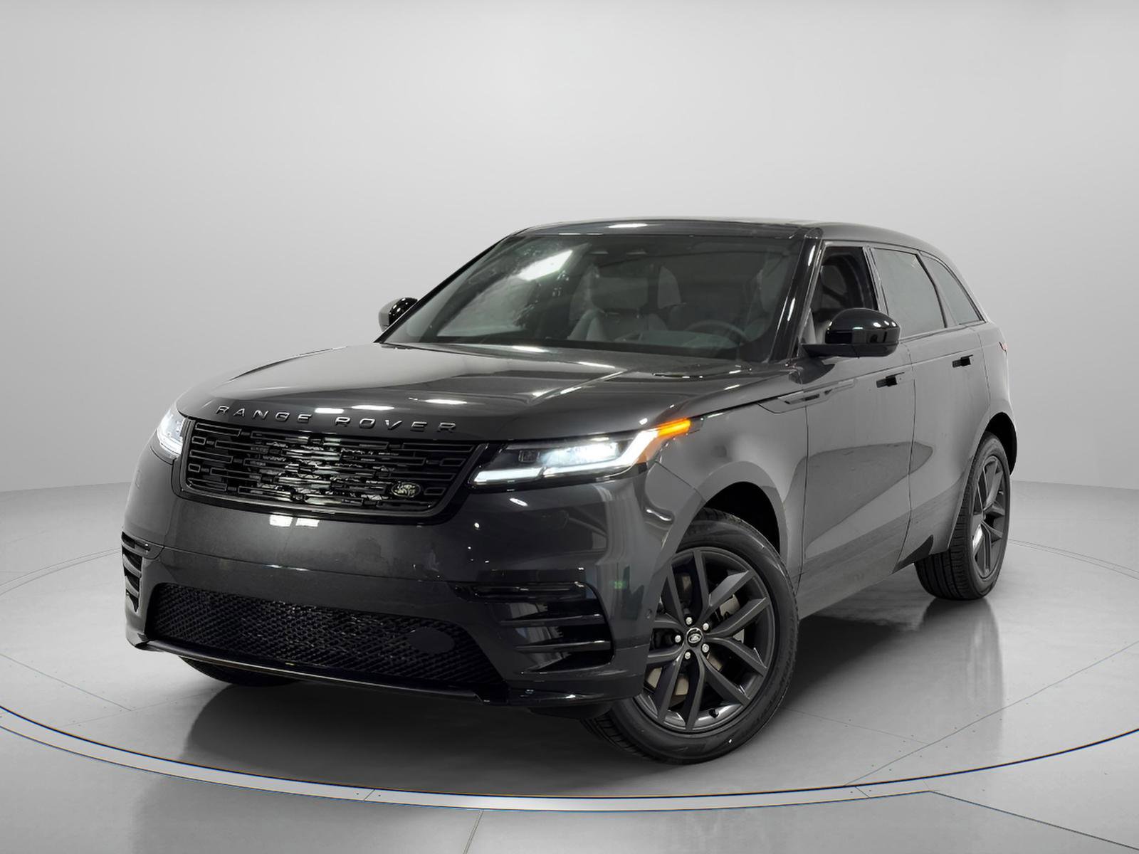 New 2026 Land Rover Range Rover Velar Dynamic SE