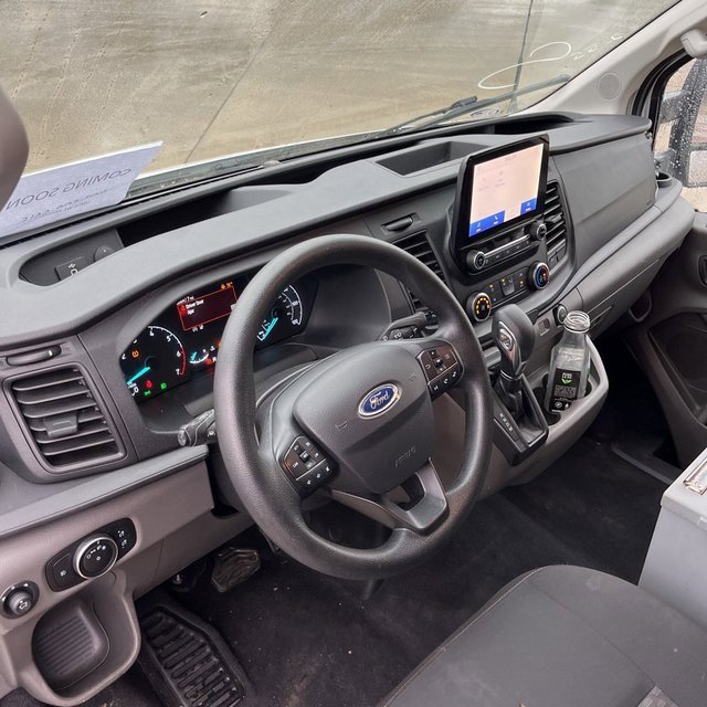 Used 2020 Ford Transit 250 Low Roof AWD image 2