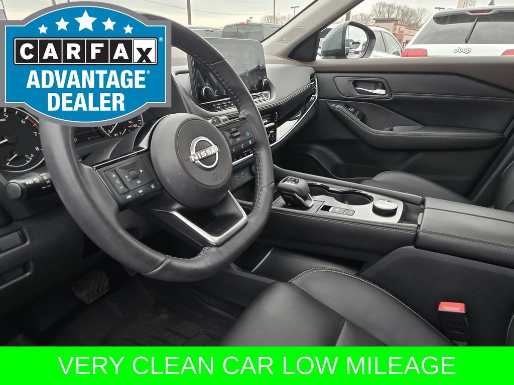 Used 2023 Nissan Rogue SL w/ SL Premium Package image 17