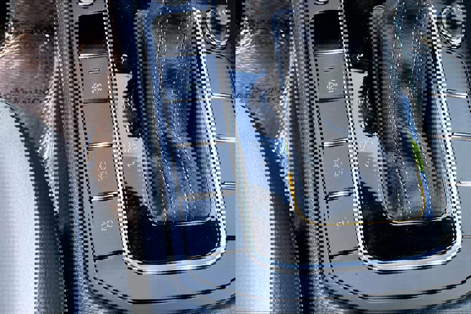 Used 2019 Volkswagen Jetta R-Line image 34