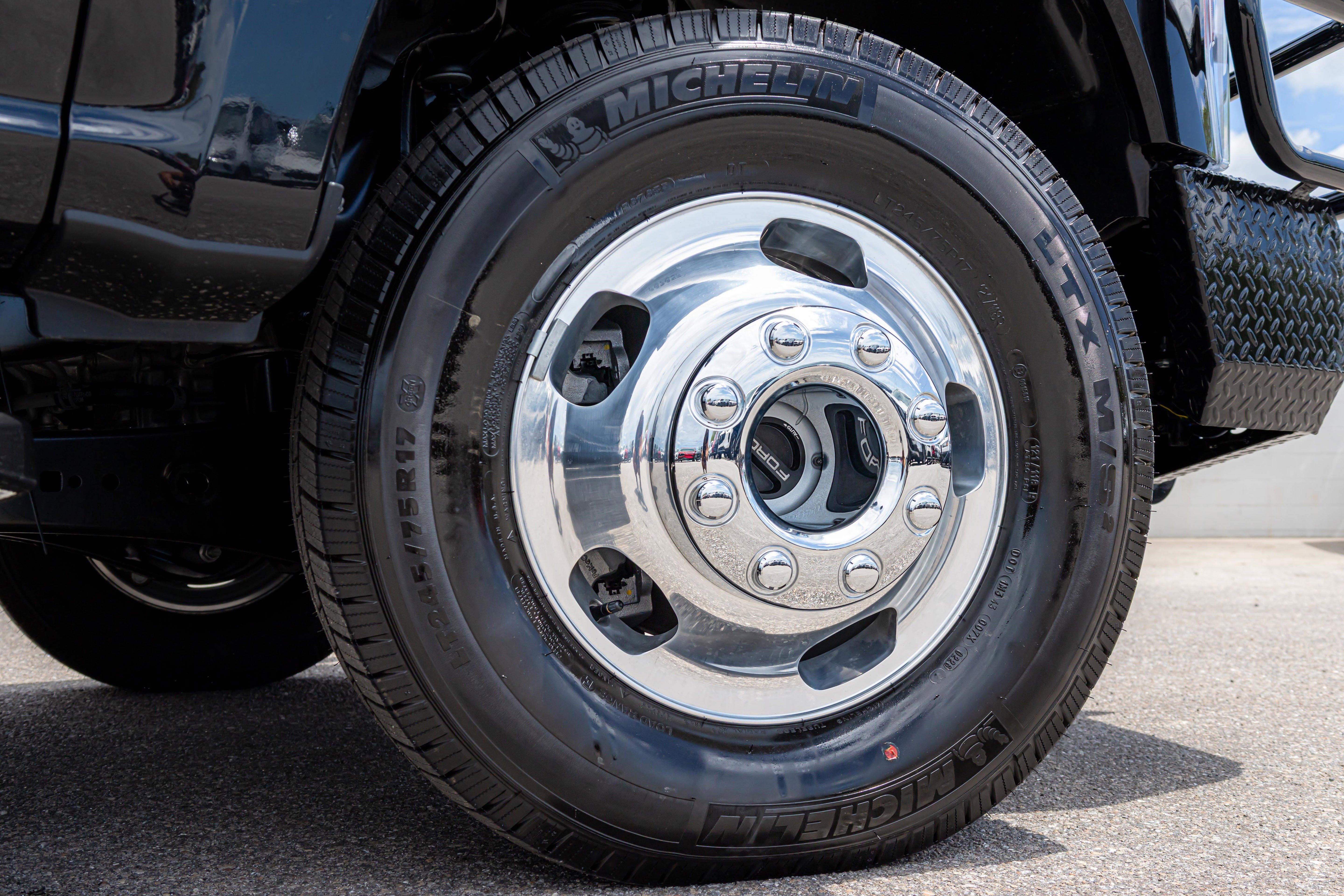 New 2026 Ford F350 Lariat AWD/4WD image 23