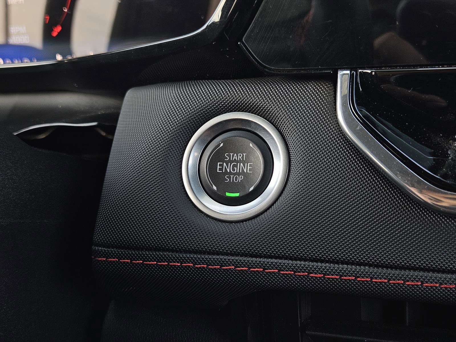 Used 2024 Chevrolet Colorado Z71 w/ Z71 Convenience Package 2 image 18