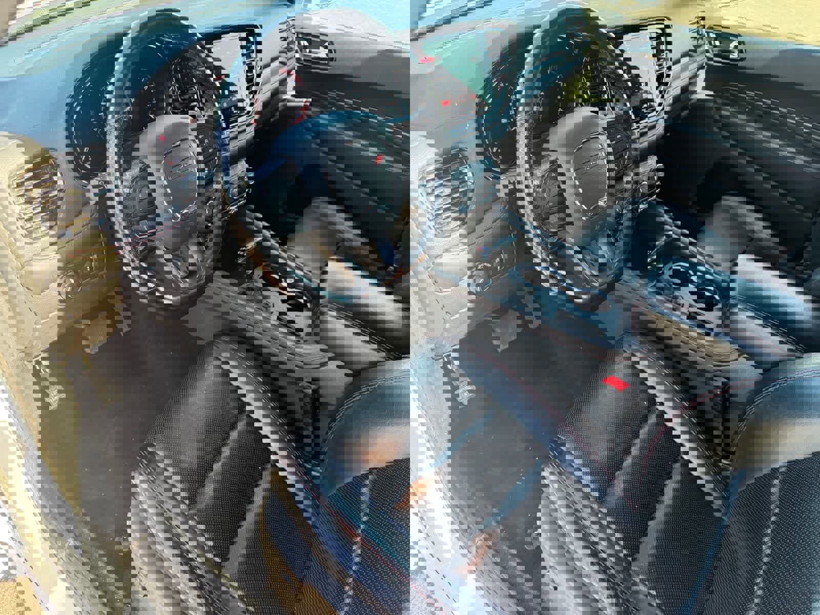 Used 2024 Dodge Durango GT image 7