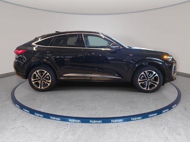 Used 2025 Audi Q5 Premium w/ Convenience Package AWD/4WD image 5