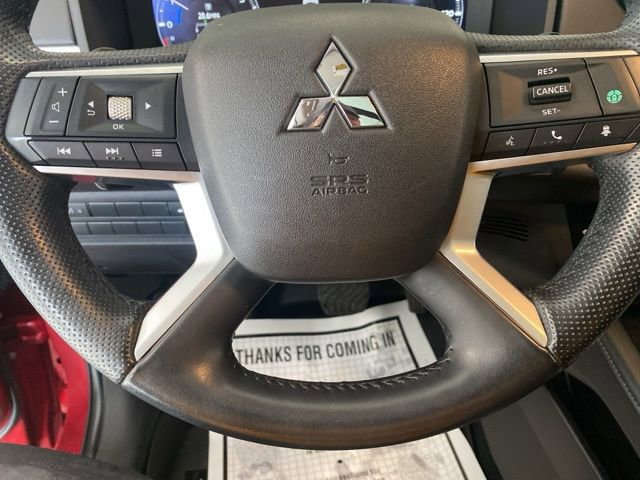 Used 2022 Mitsubishi Outlander SE image 15