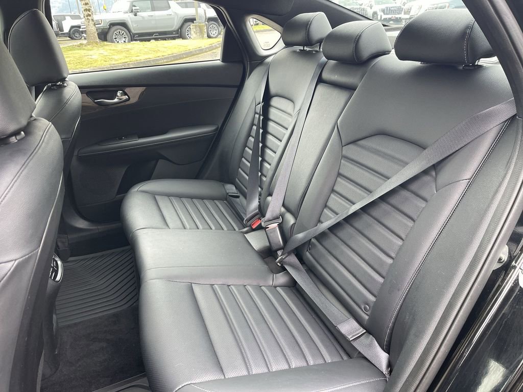 Used 2024 Kia Forte GT-Line w/ GT-Line Premium Package image 26