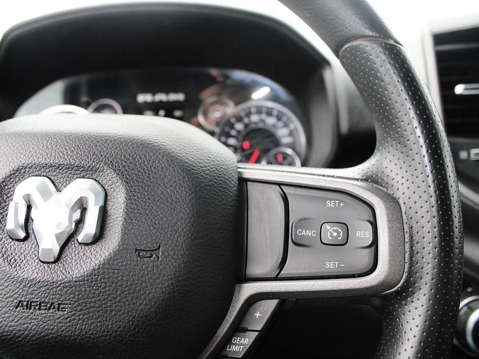 Used 2023 RAM 2500 Tradesman w/ Chrome Appearance Group image 16