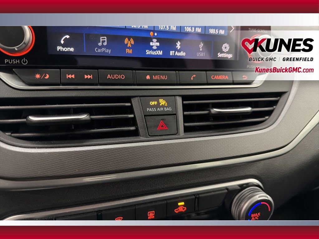 Used 2025 Nissan Altima 2.5 SR FWD image 30