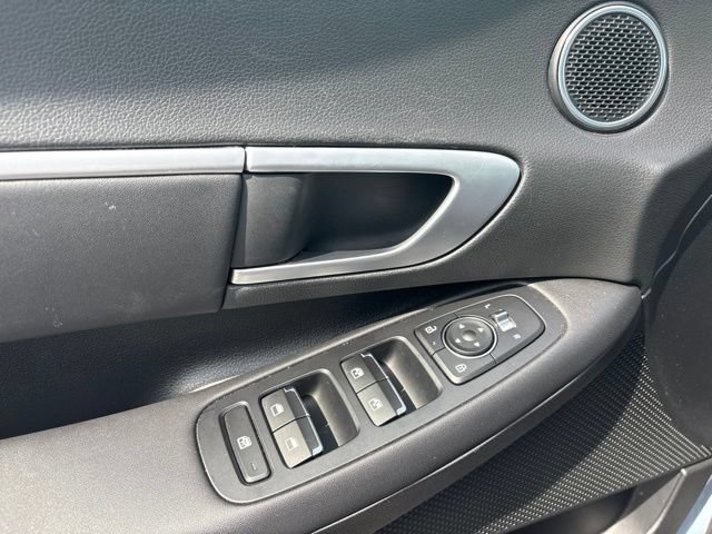 Used 2025 Hyundai Sonata SEL FWD image 9
