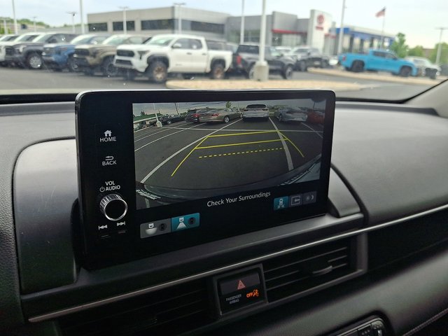 Used 2023 Honda Pilot Elite image 19