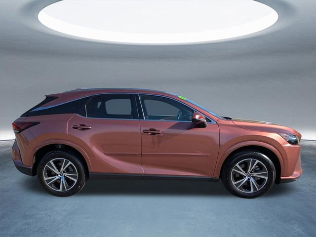 Certified 2025 Lexus RX 350 Premium w/ Accessory Package (Z1) image 3