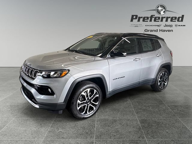 Used 2023 Jeep Compass Limited AWD/4WD image 11