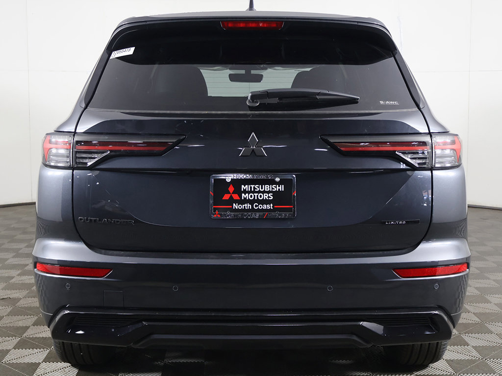 New 2026 Mitsubishi Outlander LE AWD/4WD image 12