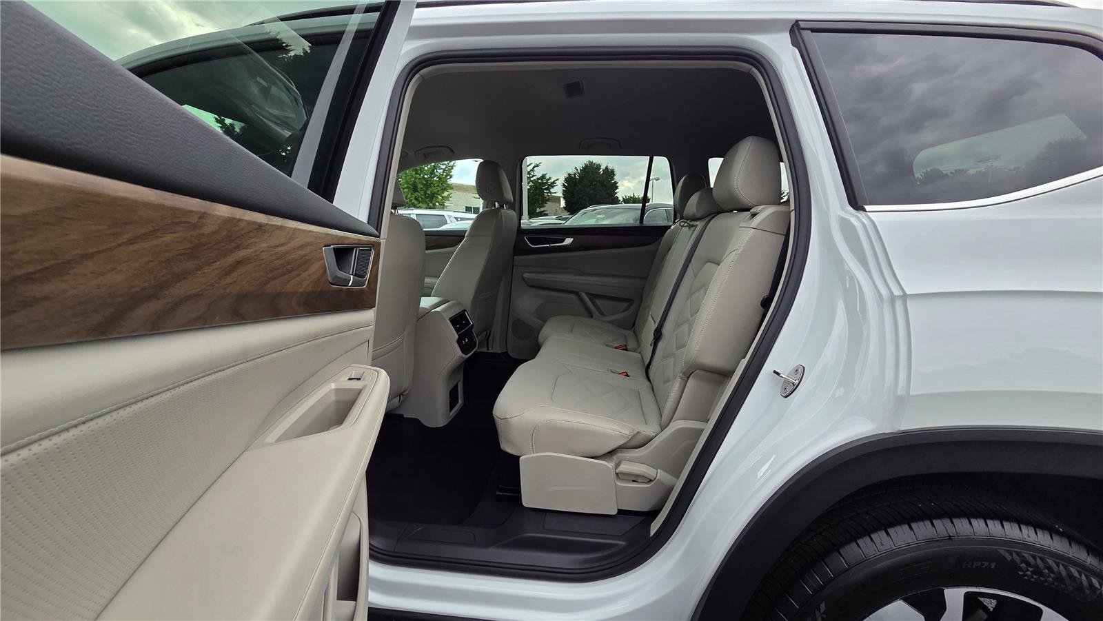 Certified 2026 Volkswagen Atlas SE AWD/4WD image 28