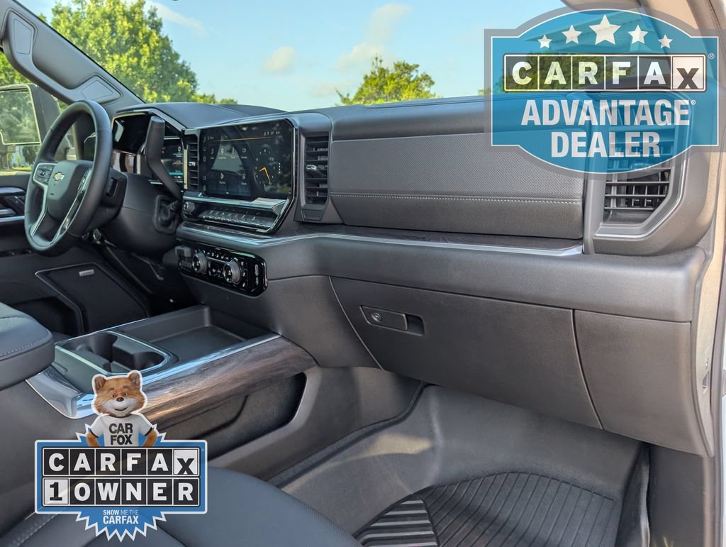 Certified 2026 Chevrolet Silverado 2500 LTZ w/ LTZ Premium Texas Edition AWD/4WD image 32