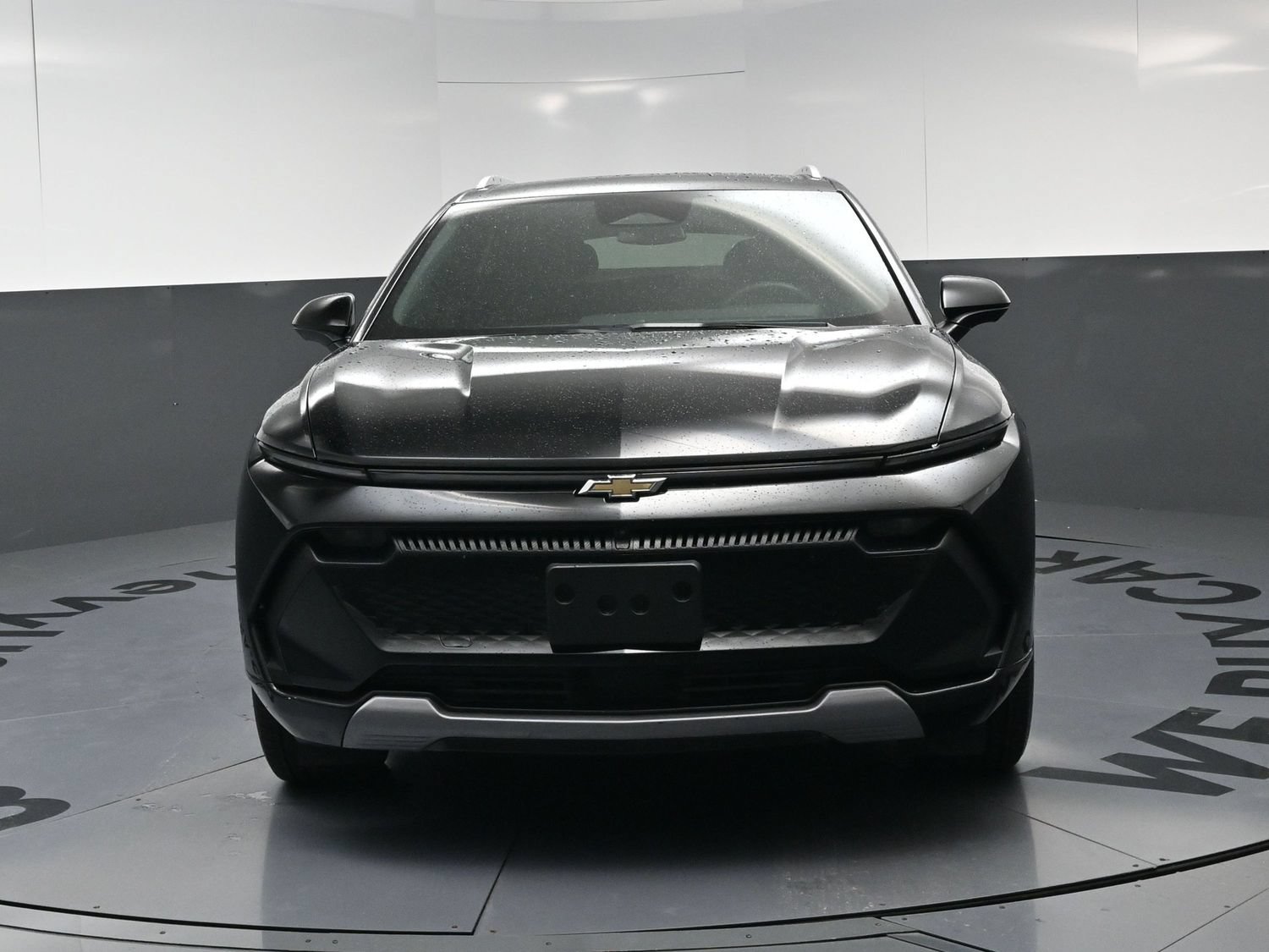 Used 2024 Chevrolet Equinox EV LT FWD image 3