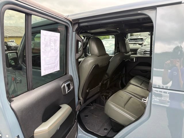 Used 2024 Jeep Gladiator Mojave AWD/4WD image 45