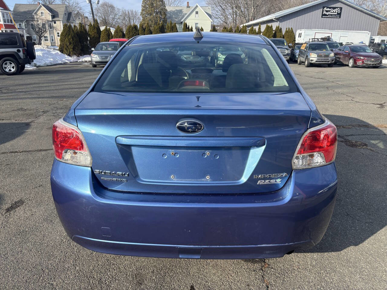 Used 2014 Subaru Impreza 2.0i Premium w/ All-Weather Package w/CVT image 4