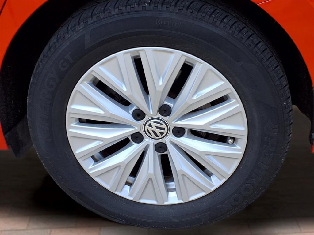 Used 2019 Volkswagen Jetta S image 25