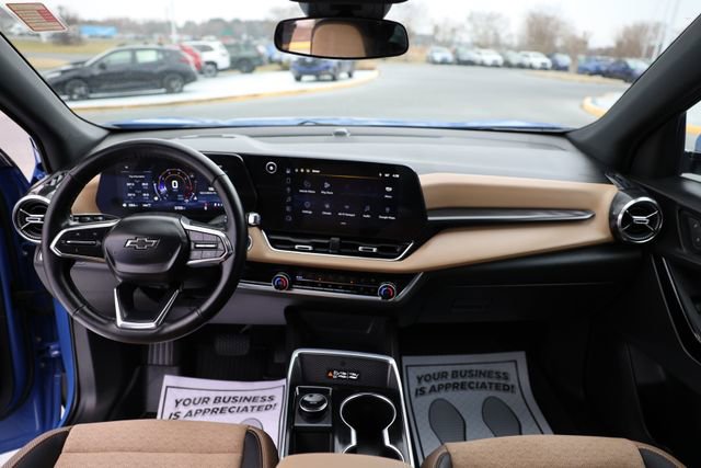 Used 2025 Chevrolet Equinox ACTIV w/ Convenience Package III image 10