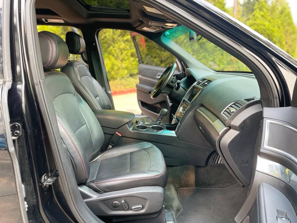Used 2016 Ford Explorer Sport AWD/4WD image 23