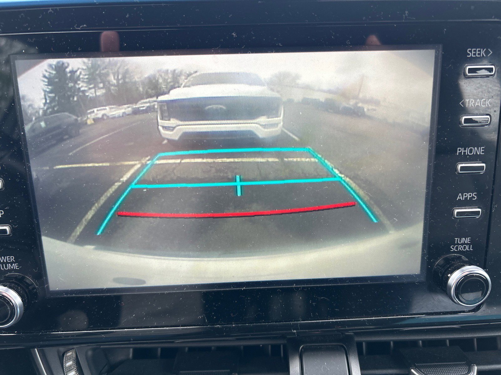 Used 2019 Toyota C-HR XLE image 10