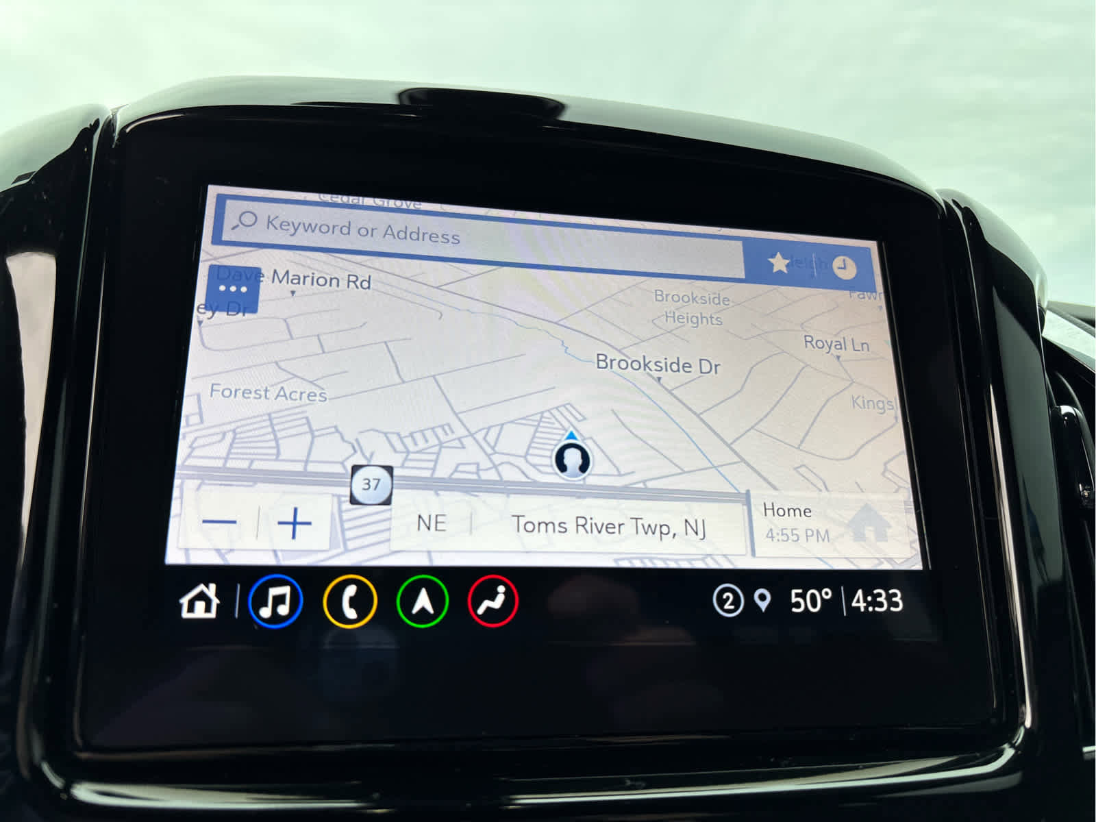 Certified 2022 Chevrolet Traverse RS w/ LPO, Floor Liner Package image 14