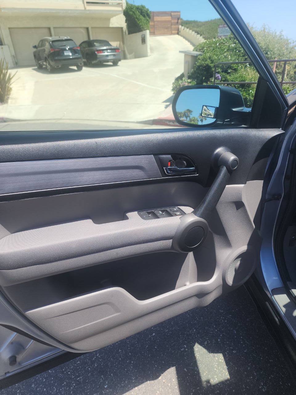 Used 2010 Honda CR-V EX image 9