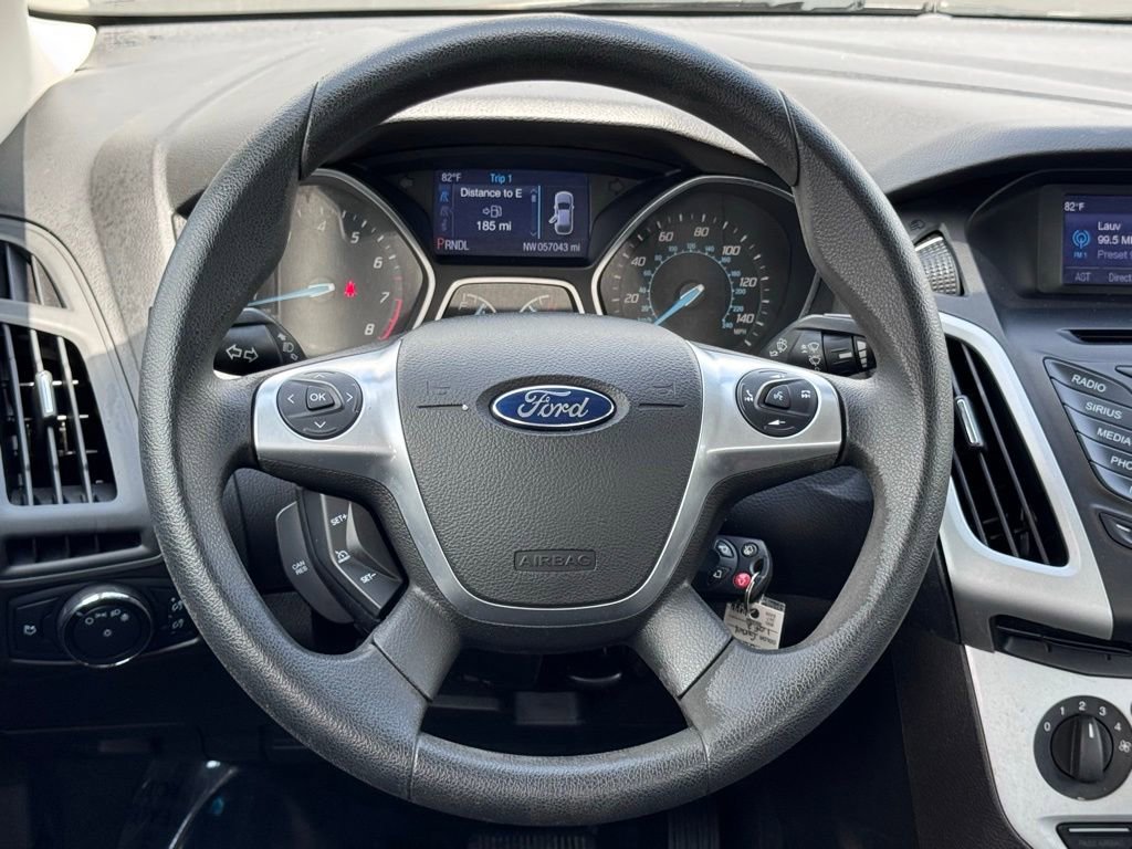 Used 2014 Ford Focus SE FWD image 6
