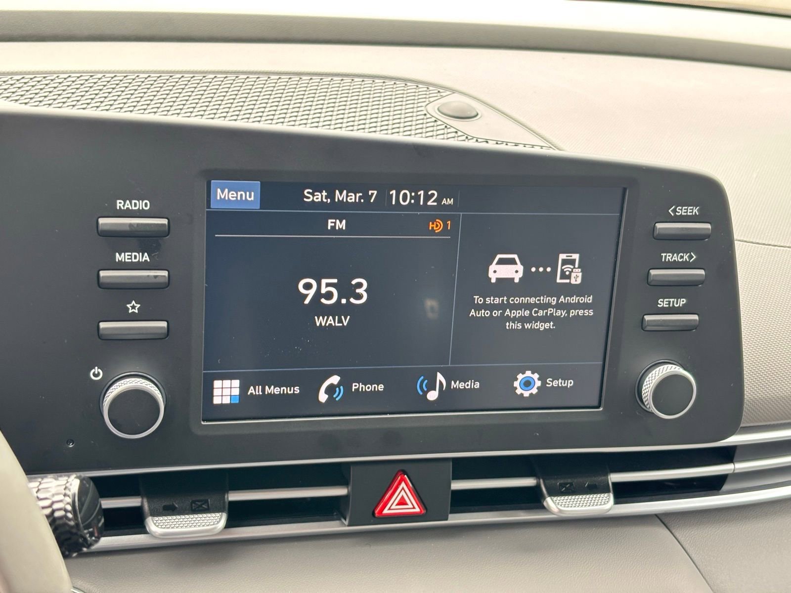 Certified 2025 Hyundai Elantra Sport FWD image 25