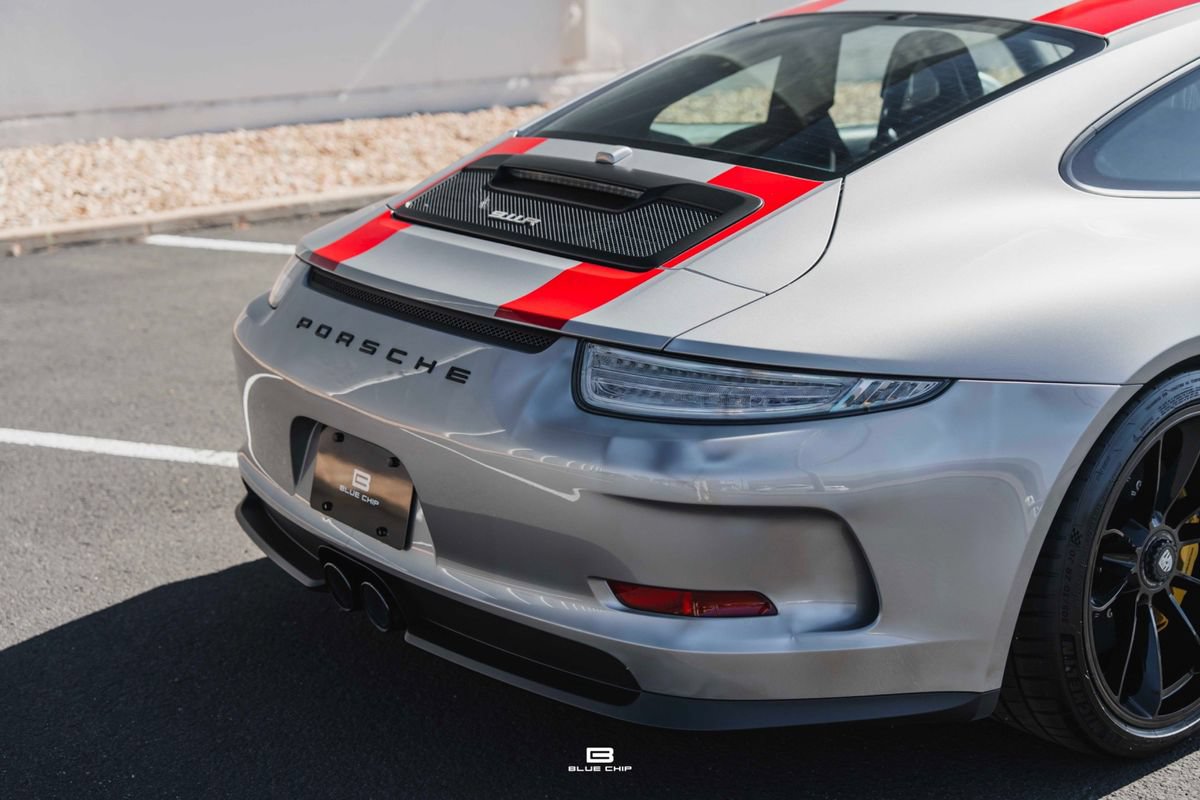 Used 2016 Porsche 911 R RWD image 29