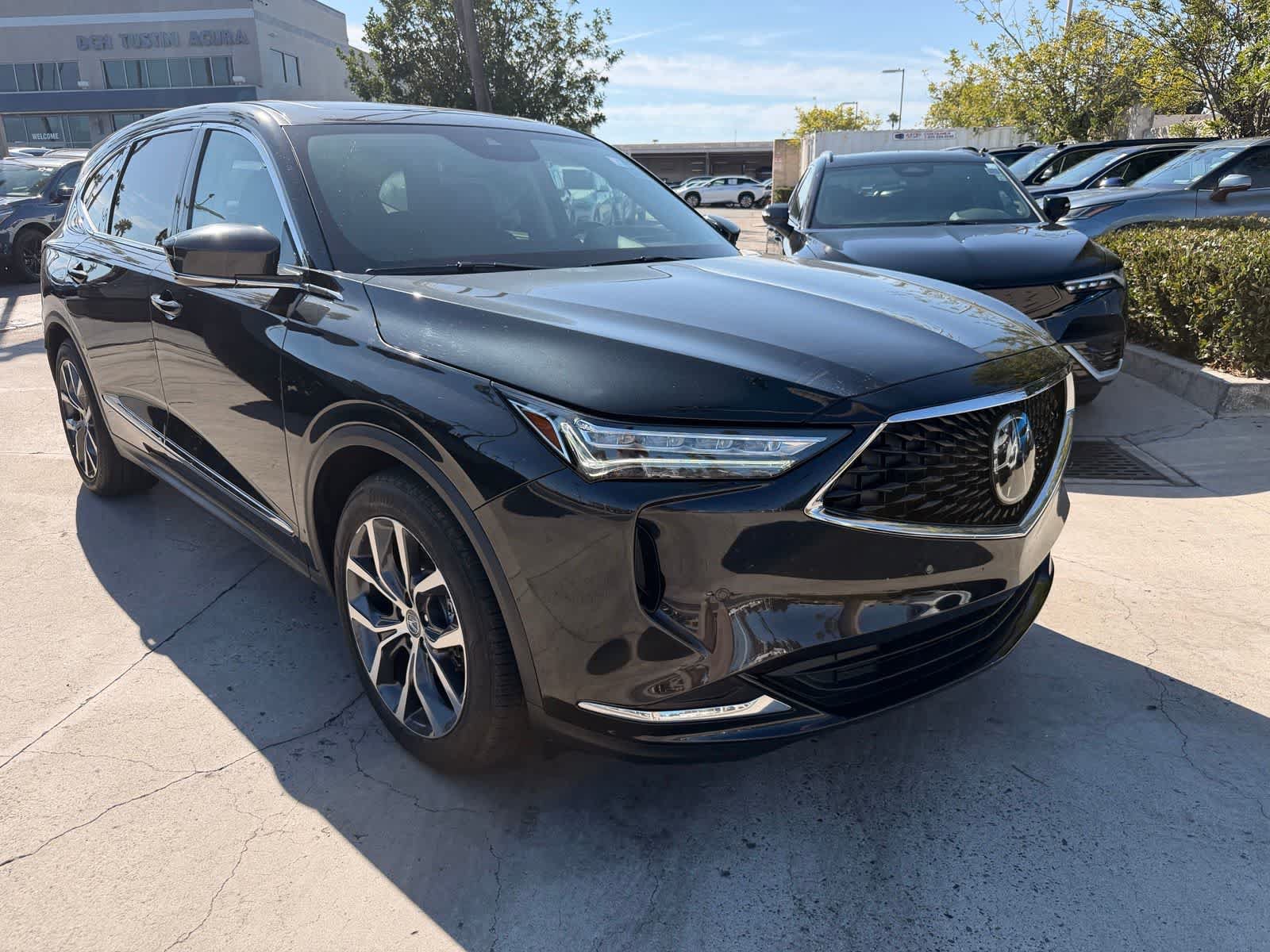 Certified 2023 Acura MDX FWD w/ Technology Package image 7