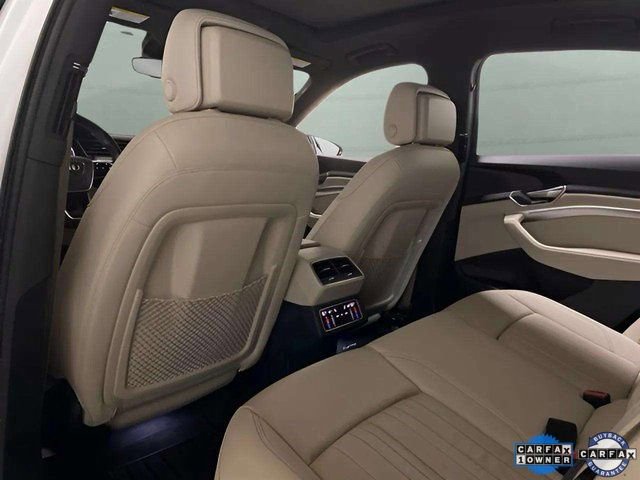 Used 2024 Audi Q8 e-tron Premium image 17