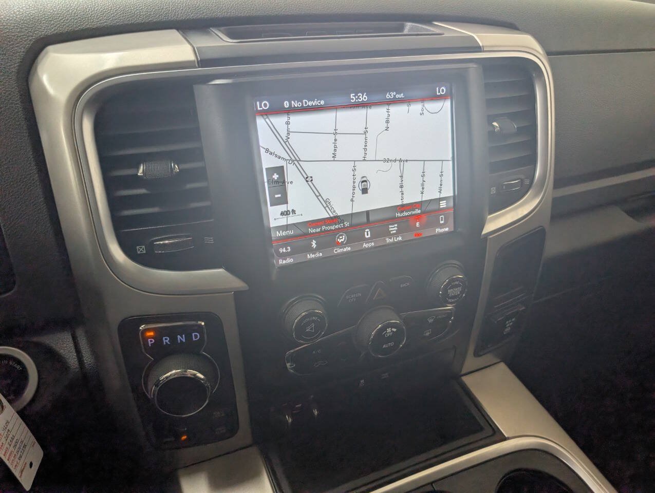 Used 2019 RAM 1500 Classic SLT w/ SLT Plus D←cor Group AWD/4WD image 10