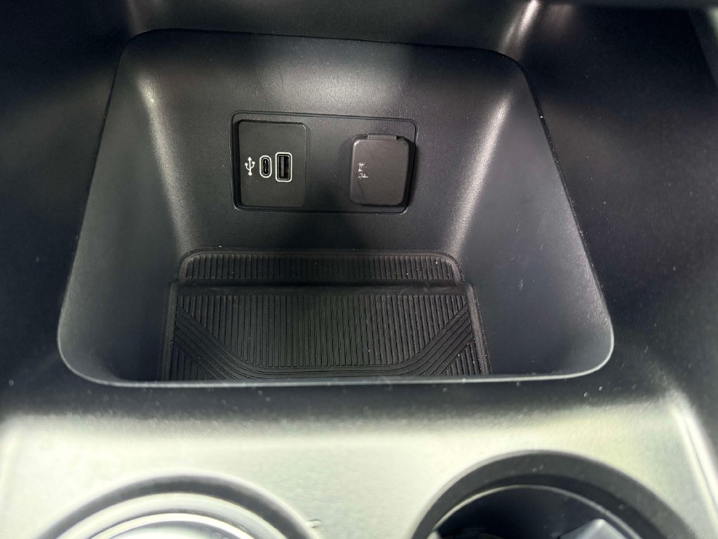 Used 2026 Ford Explorer ST-Line AWD/4WD image 25