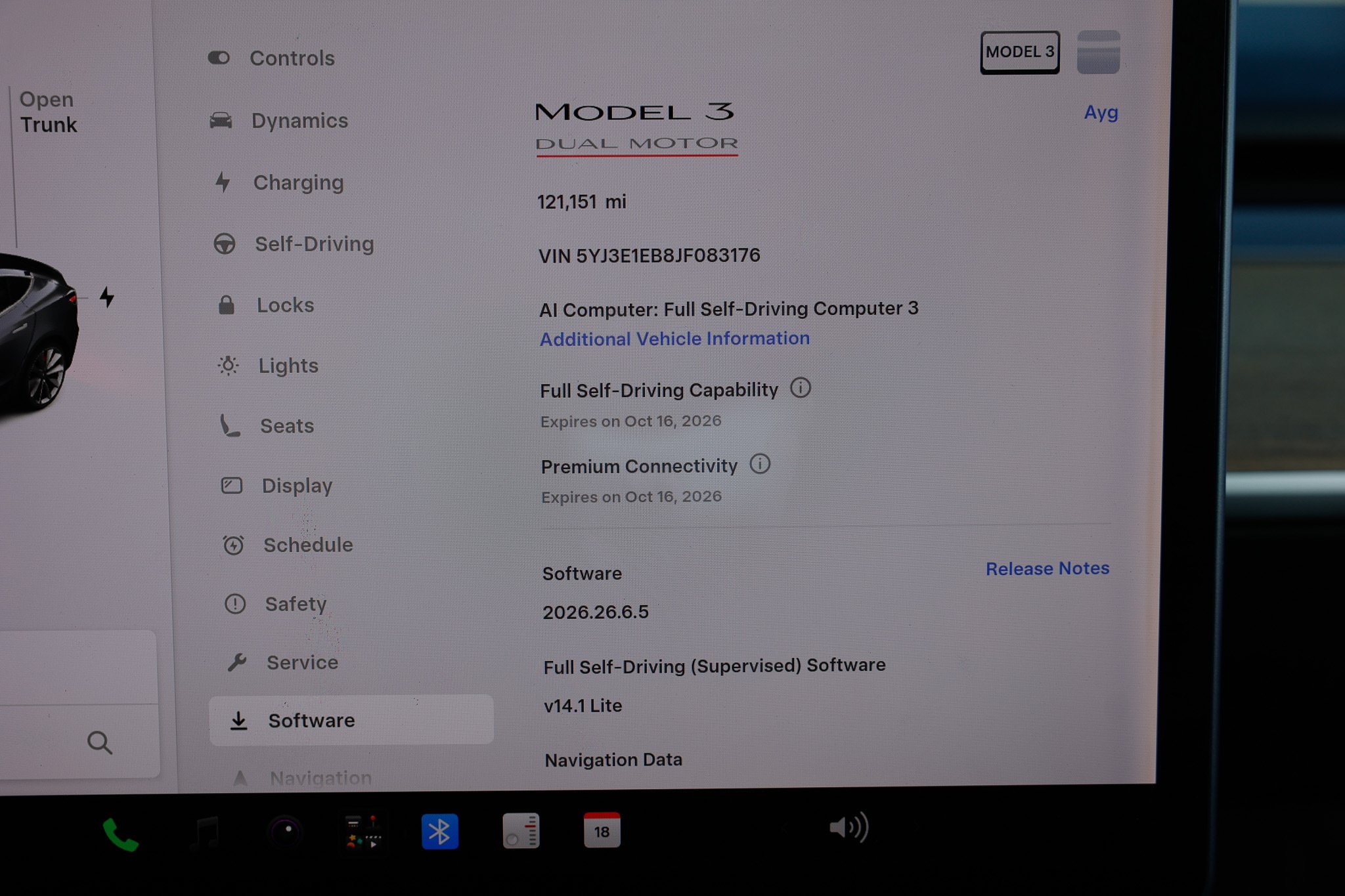 Used 2018 Tesla Model 3 Performance AWD/4WD image 3