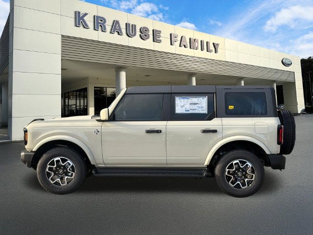 New 2026 Ford Bronco Outer Banks AWD/4WD image 4