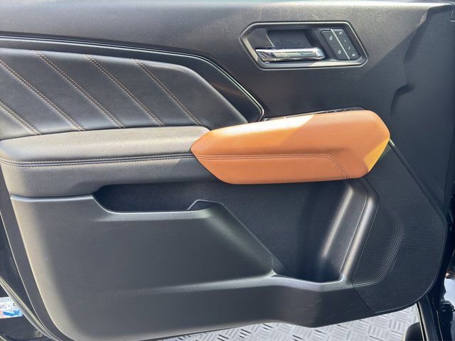 Certified 2025 GMC Canyon AT4 w/ Nightfall Edition image 13