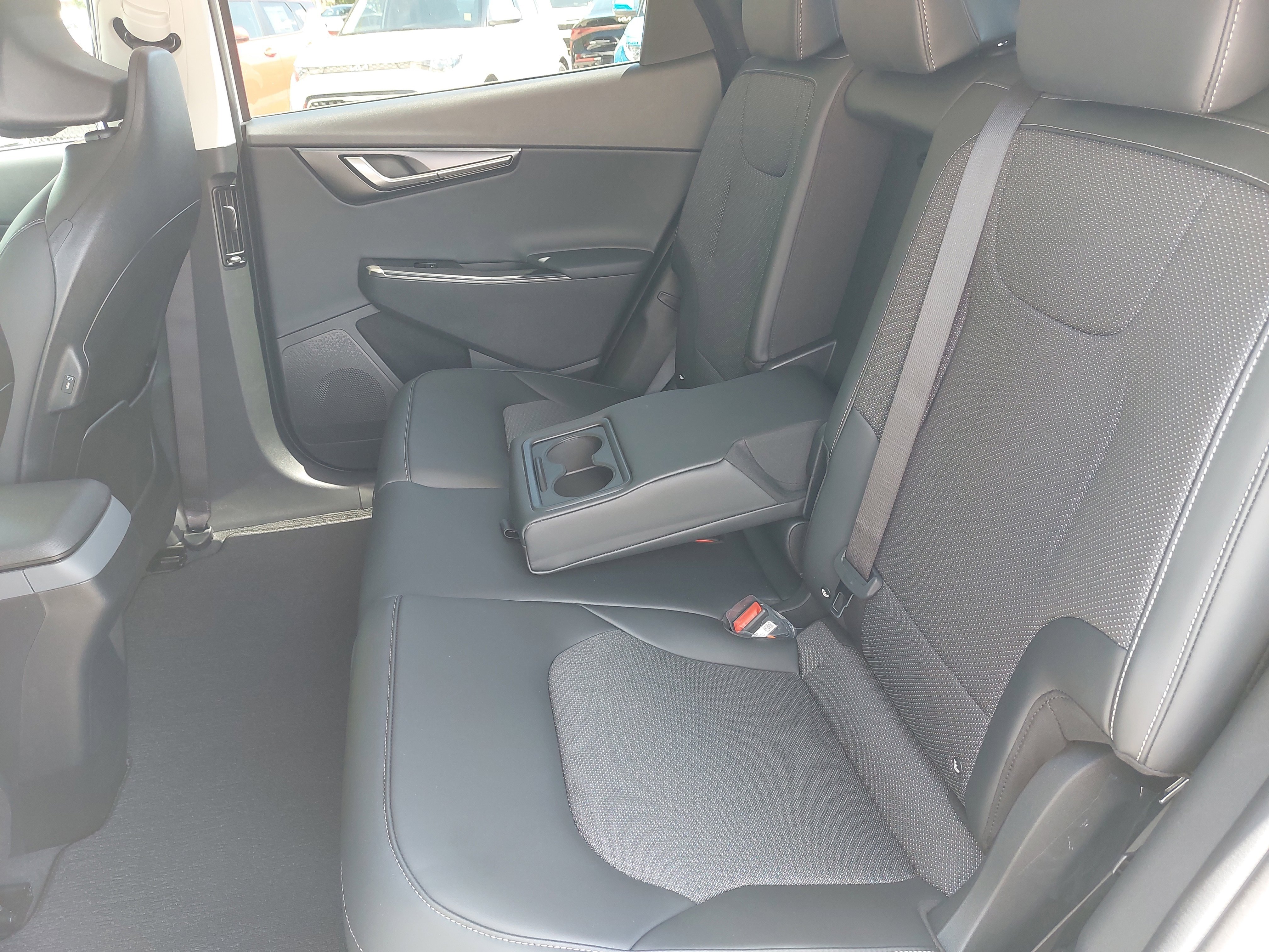 New 2025 Kia EV6 Light w/ Light LR Technology Package image 14