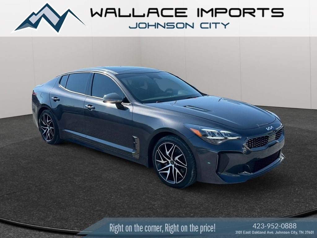 Used 2023 Kia Stinger GT-Line w/ Sun & Sound Package RWD image 7