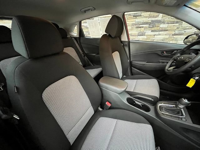 Used 2022 Hyundai Kona SE AWD/4WD image 17