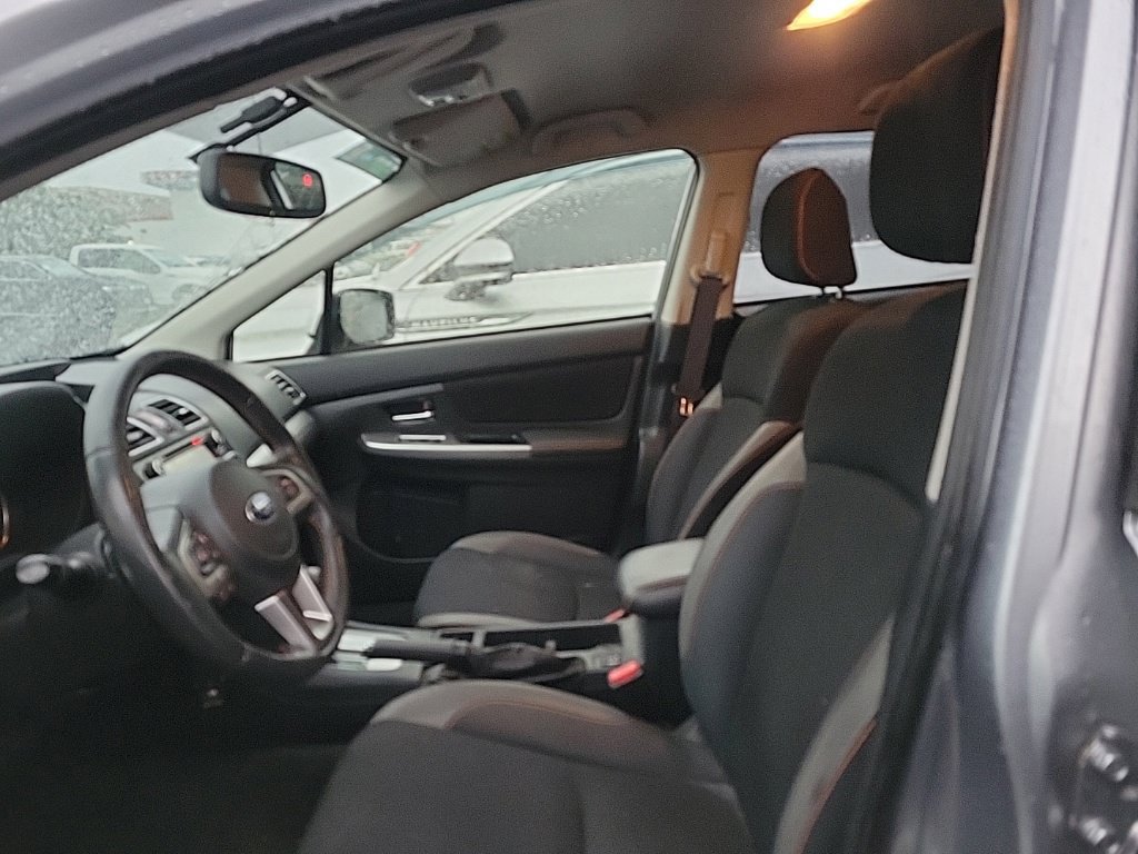 Used 2016 Subaru Crosstrek 2.0i Premium w/ Popular Package #2 AWD/4WD image 6