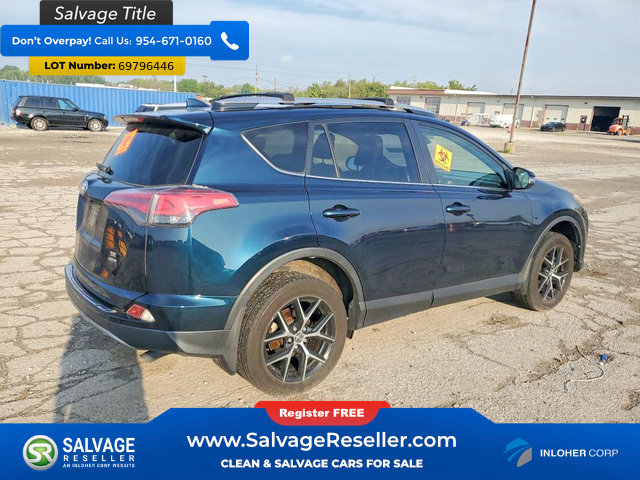 Used 2017 Toyota RAV4 SE AWD/4WD image 4