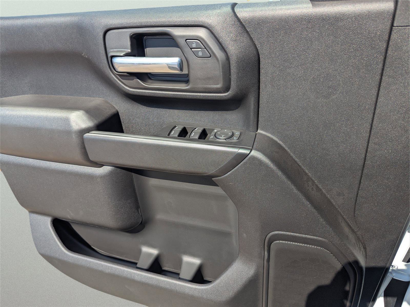 New 2026 Chevrolet Silverado 2500 Custom w/ Custom Value Package image 17