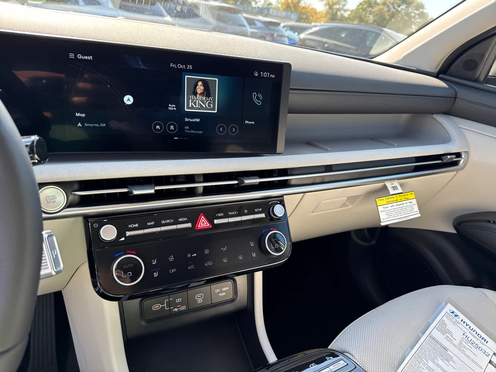 New 2025 Hyundai Tucson Limited image 19