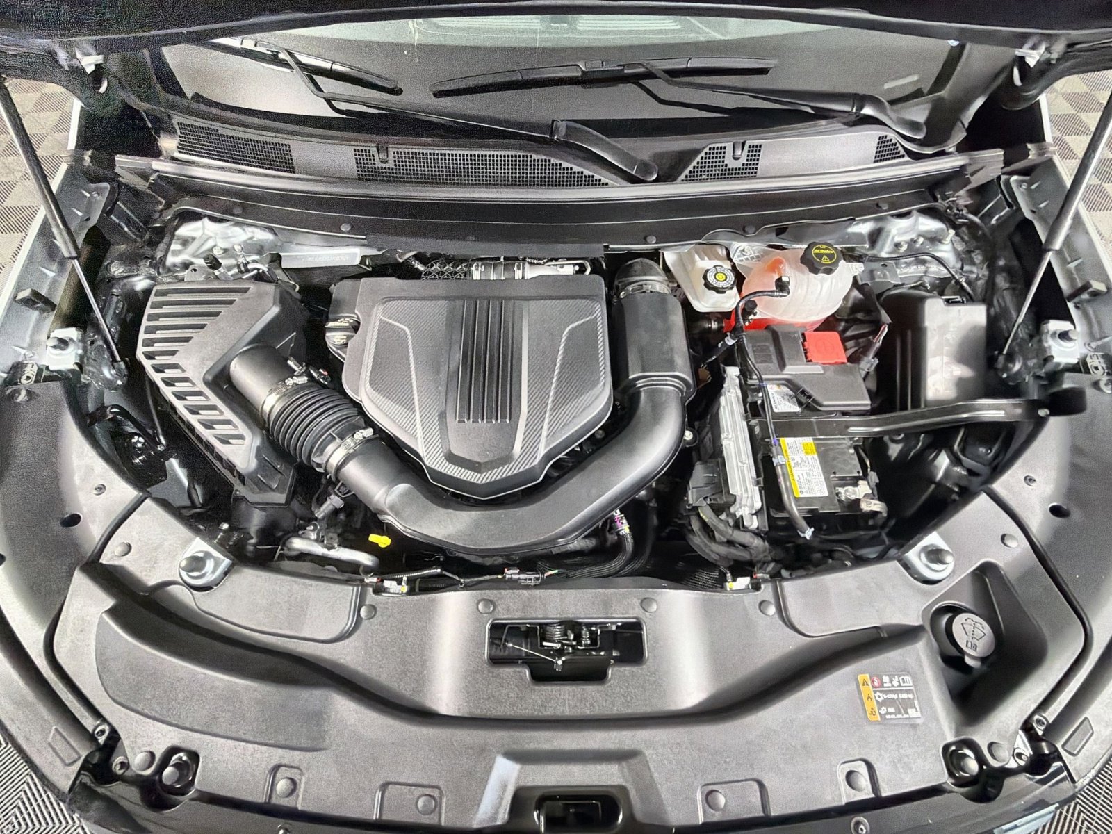 New 2026 Chevrolet Traverse Z71 w/ Enhanced Driving Package image 29