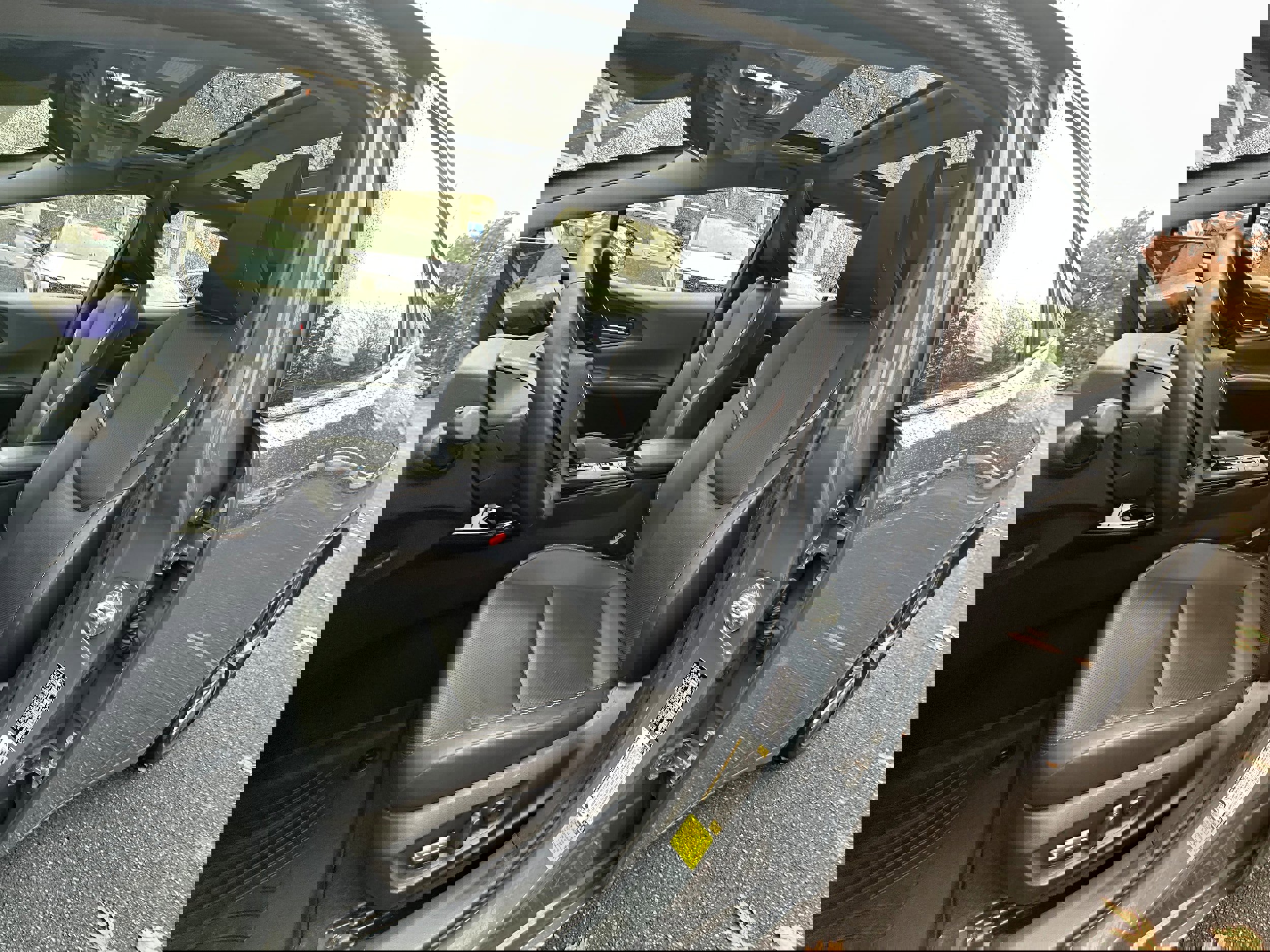 Used 2023 Toyota Prius LE image 25